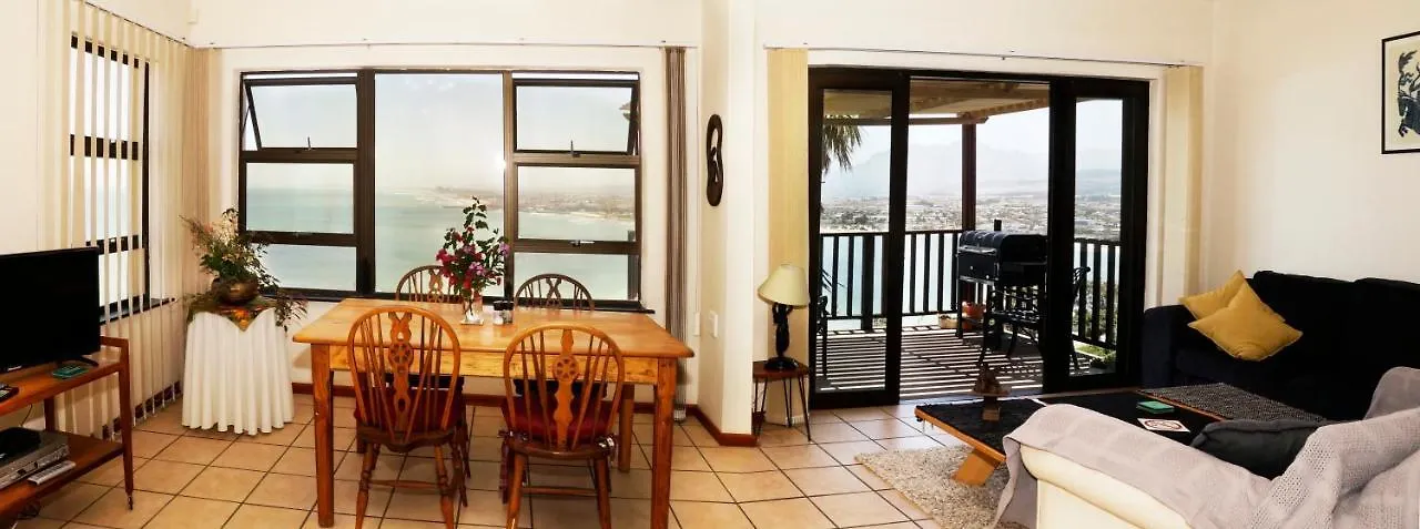 Apartment  Gordonʼs Bay